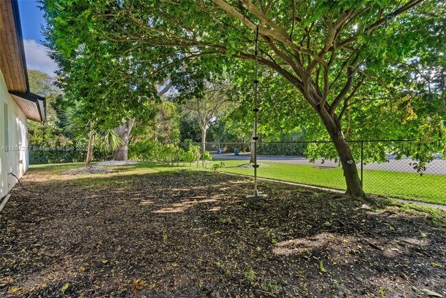 Building Photo - 7705 SW 171st Terrace