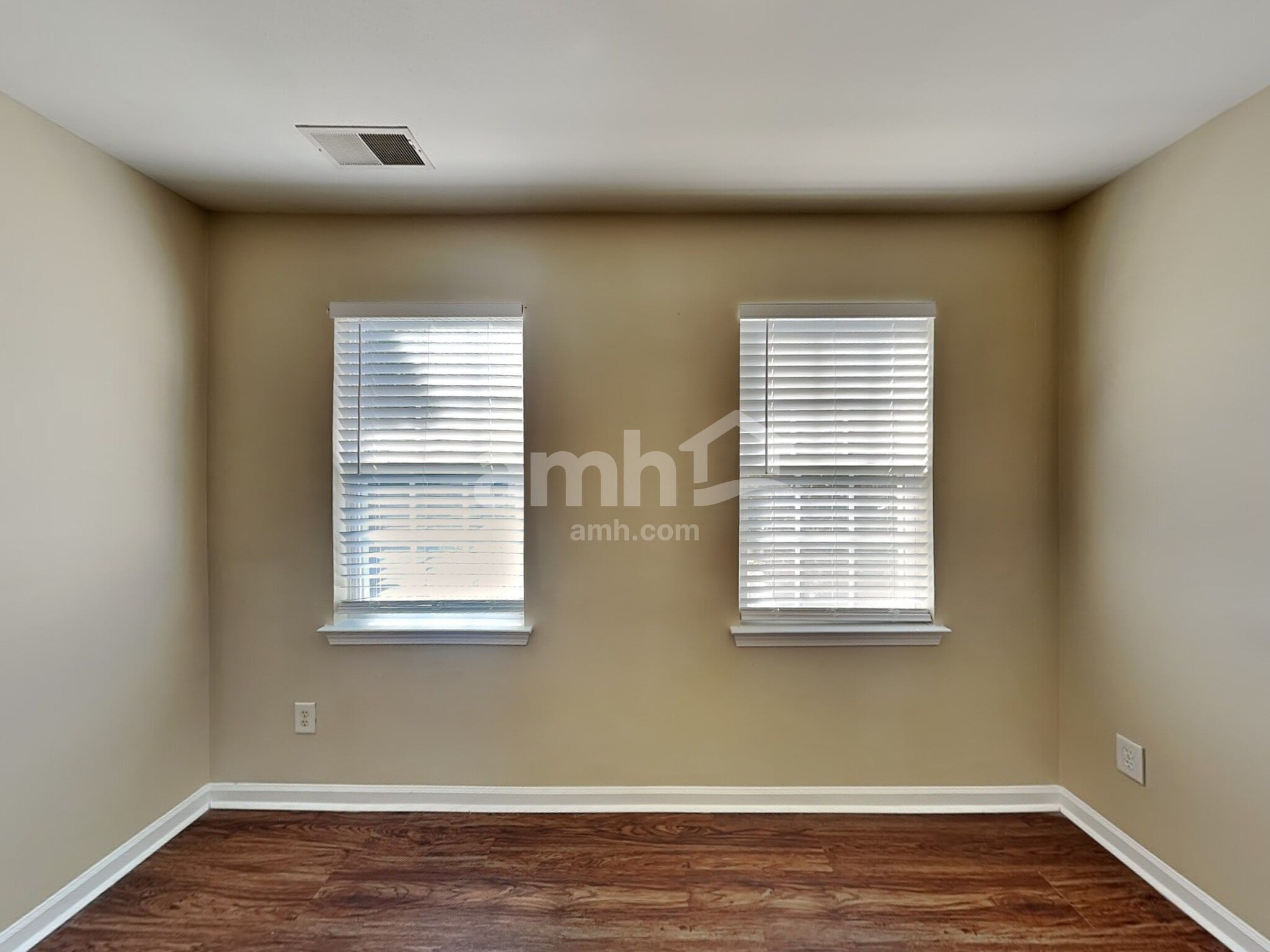 Building Photo - 7217 Winding Cedar Trl