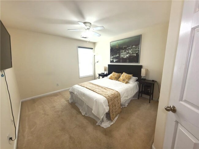Building Photo - 3362 Briaroak Dr