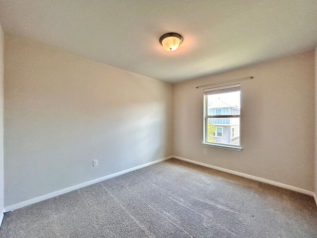 Building Photo - 11909 Mercantile Ln