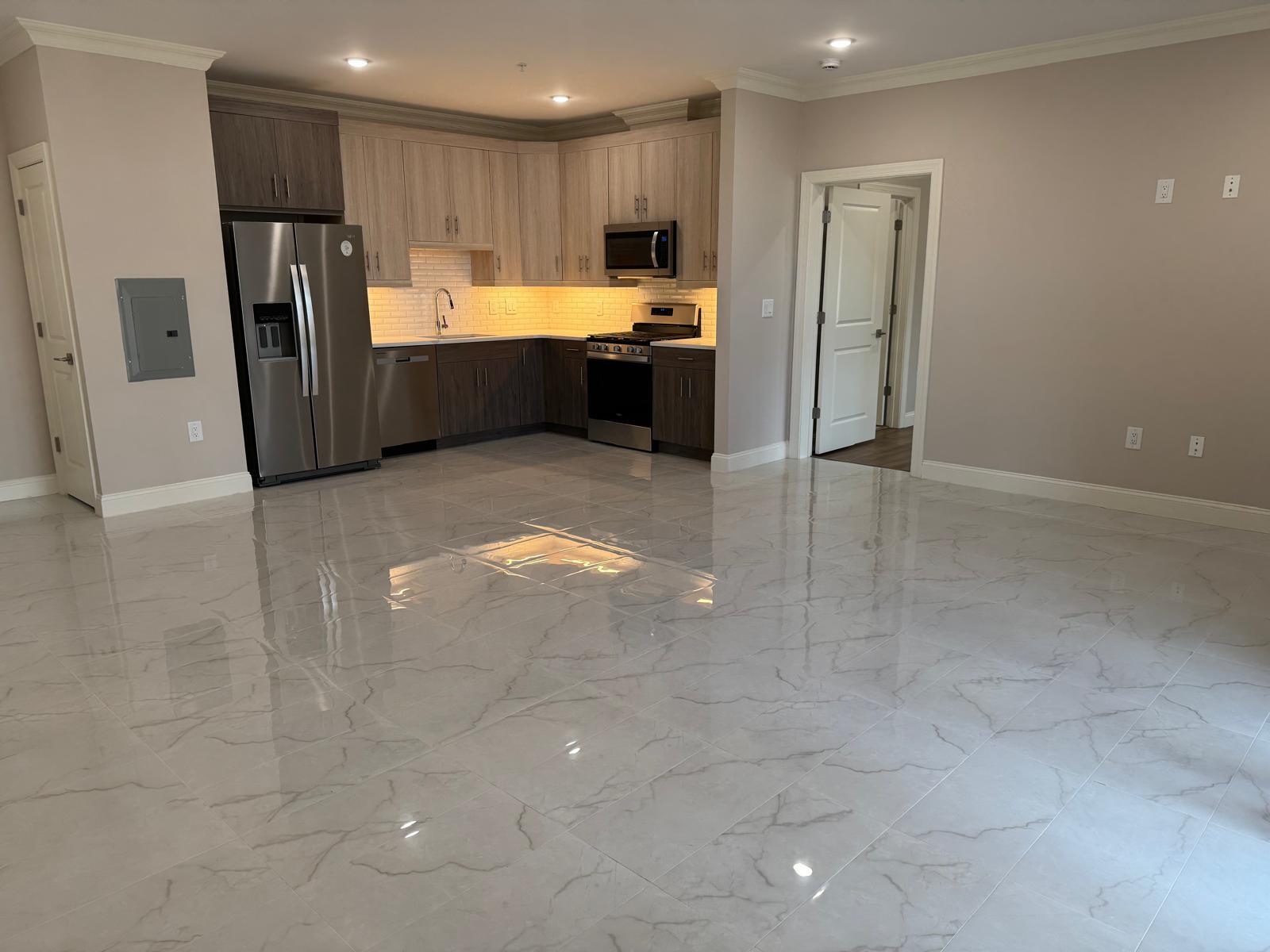 Building Photo - 580 North Ave