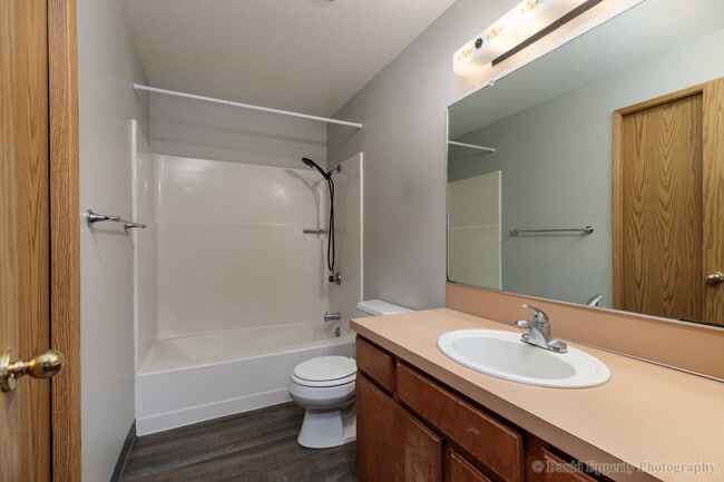 Building Photo - 33333 Mountain Way