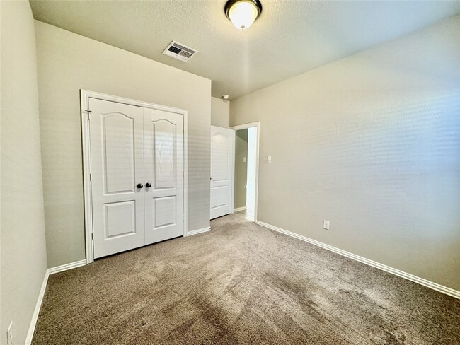 Building Photo - 7926 Grandstand Pkwy