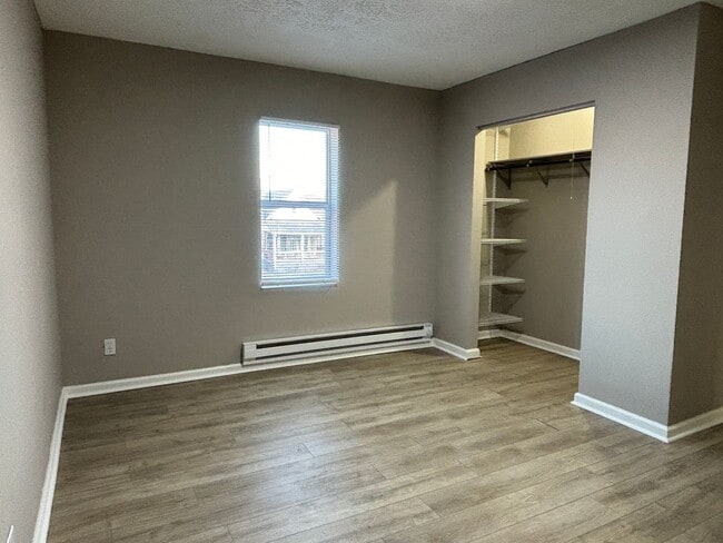 Building Photo - 1338-40 Barth