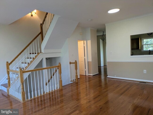 Building Photo - 2502 Clover Field Cir