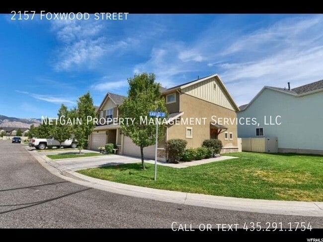 Building Photo - 2157 Foxwood St