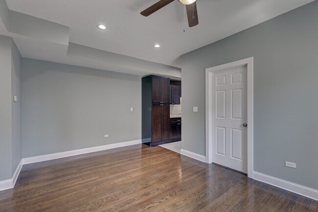 Building Photo - 6723 S Chappel Ave