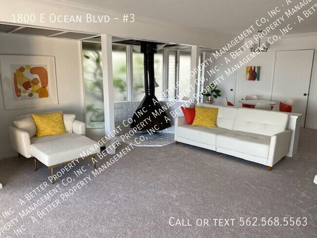 Building Photo - Historic FULLY FURNISHED Mid-Century Moder...