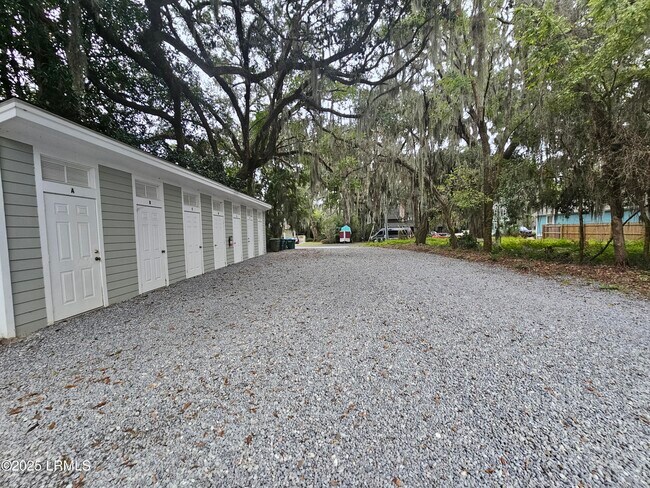 Building Photo - 1105 13th St