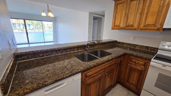 Building Photo - 1540 Windorah Way
