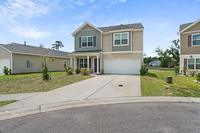 Building Photo - 4 Bedroom, 2.5 baths, with a 2 car garage located in Shell Point Farm.