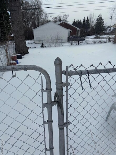 Building Photo - 1641 Fairview Ave