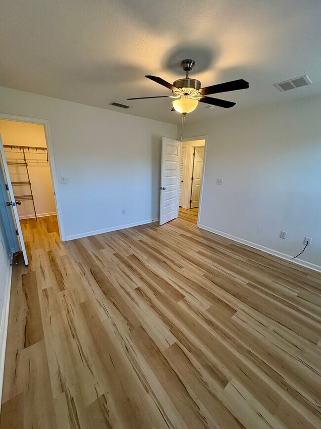 Building Photo - 6102 Edith Stephens Dr