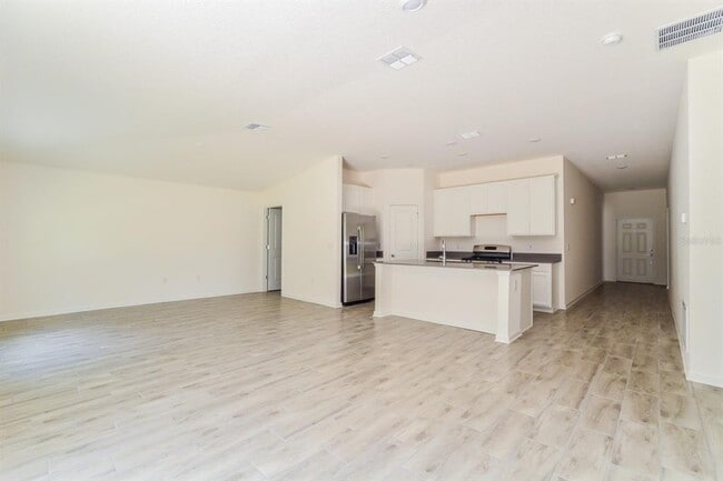 Building Photo - 33552 Sky Blossom Cir