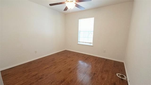 Building Photo - 2244 Chapman Dr