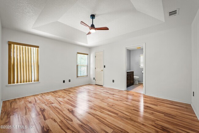 Building Photo - 5392 Heronview Ct