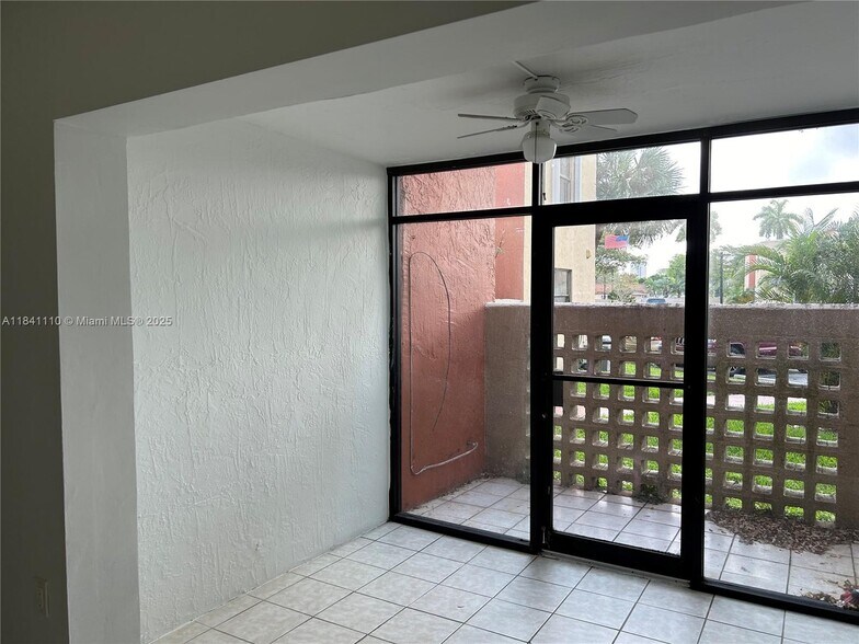 Building Photo - 10229 NW 9th Street Cir