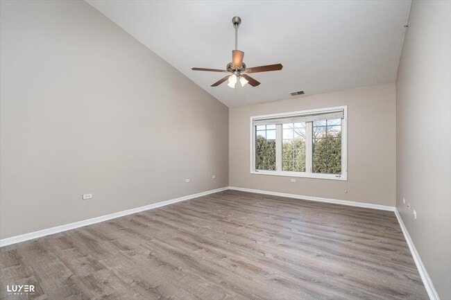 Building Photo - 7424 Lincoln Ave