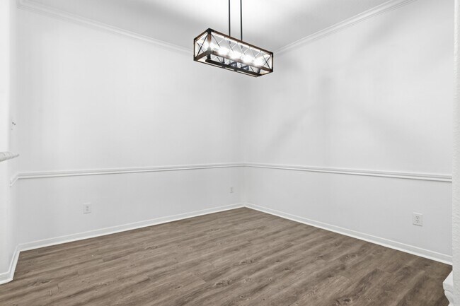 Building Photo - 4702 Arbor Ln