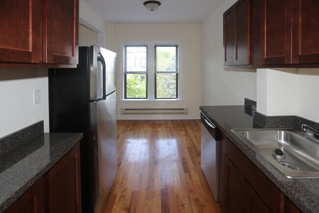 Building Photo - 3834.5 N Fremont St