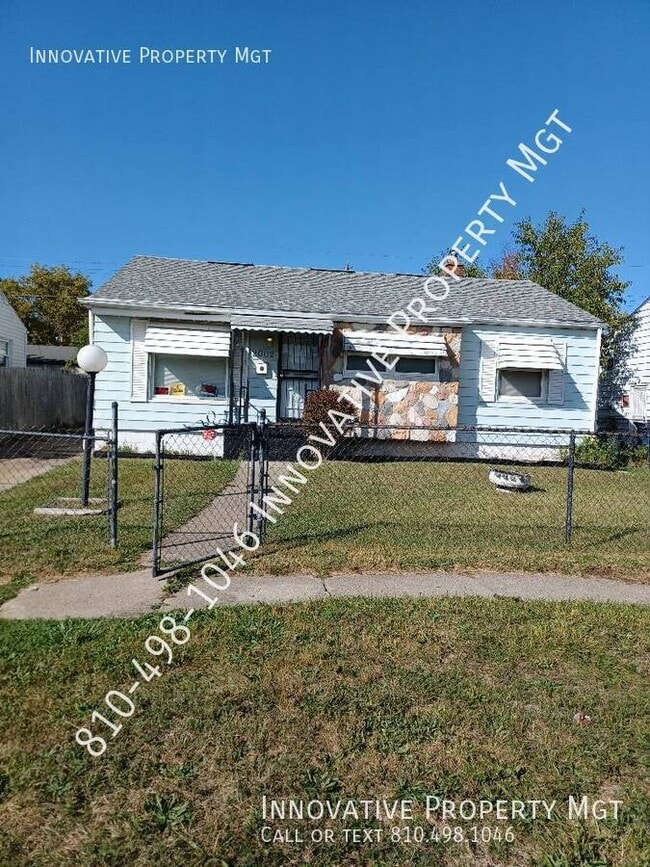 Building Photo - 2002 Santa Barbara Dr