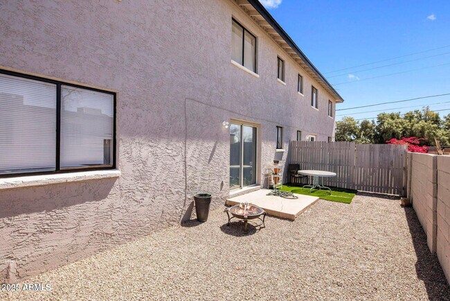 Building Photo - 3823 N 23rd Dr