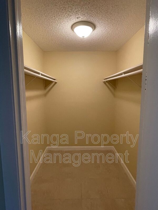 Building Photo - 11605 NW 29th Ct