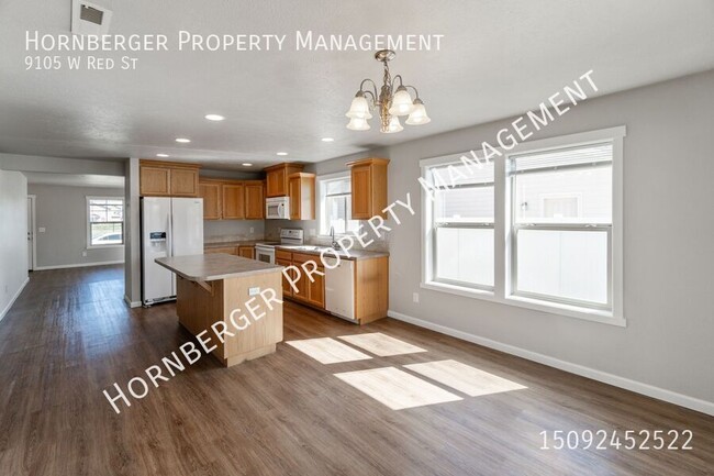 Building Photo - 9105 W Red St
