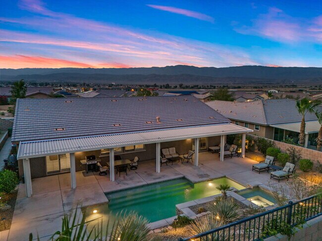 Building Photo - 73757 Picasso Dr