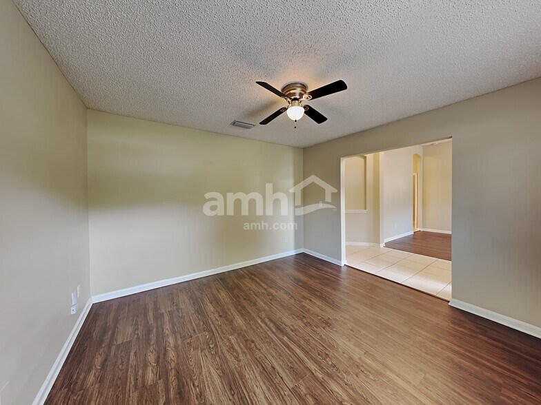 Building Photo - 2931 Plum Orchard Dr