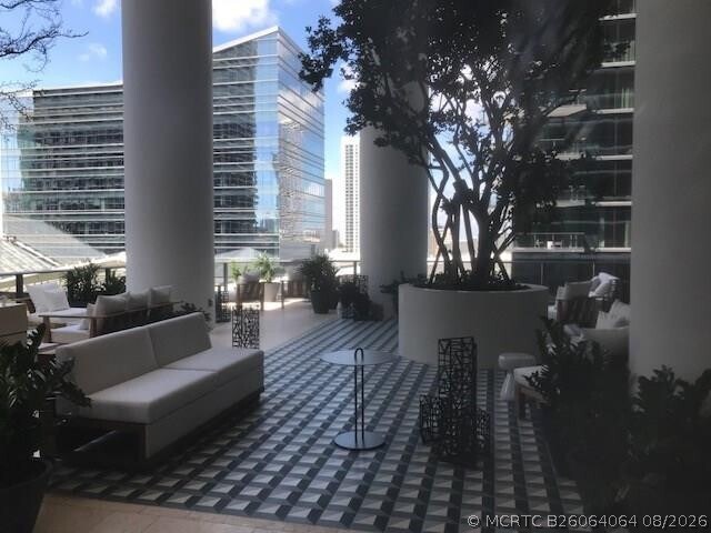Building Photo - 801 S Miami Ave
