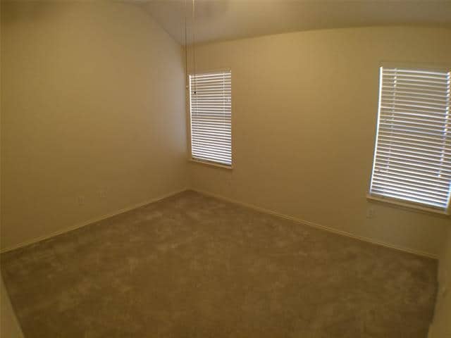 Building Photo - 1512 Endicott Dr