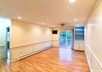 Building Photo - 22 Kenmar Dr
