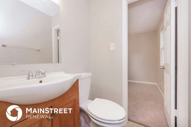 Building Photo - 6690 Vesta Brook Dr