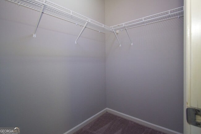 Building Photo - 960 Franklin Mill Trace