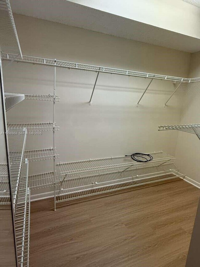 Building Photo - 1401 SW 128th Terrace