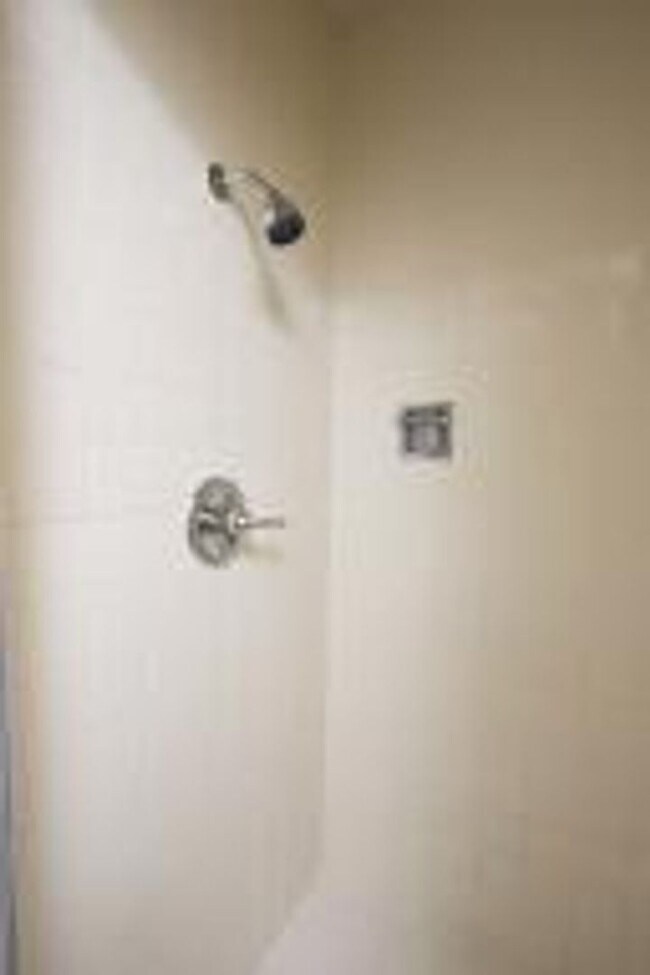 Building Photo - 2008 Amy Sue Dr