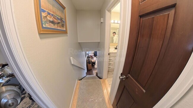 Building Photo - 1013 Timber Ln