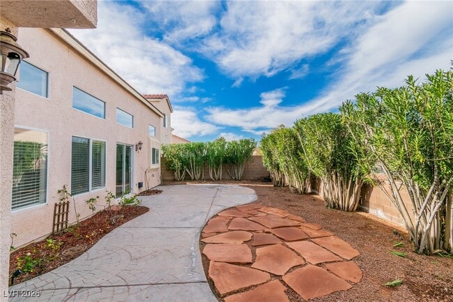 Building Photo - 5814 Spring Ranch Pkwy