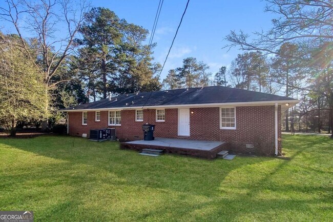 Building Photo - 123 New Hope Rd