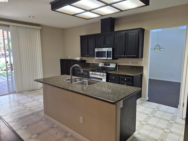 Building Photo - 4016 Caldera Way