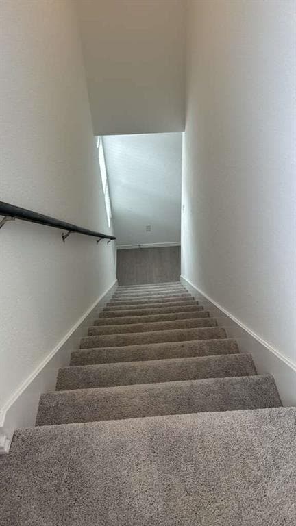 Building Photo - 355 Keefer