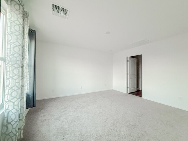 Building Photo - 8693 W Valdez Dr