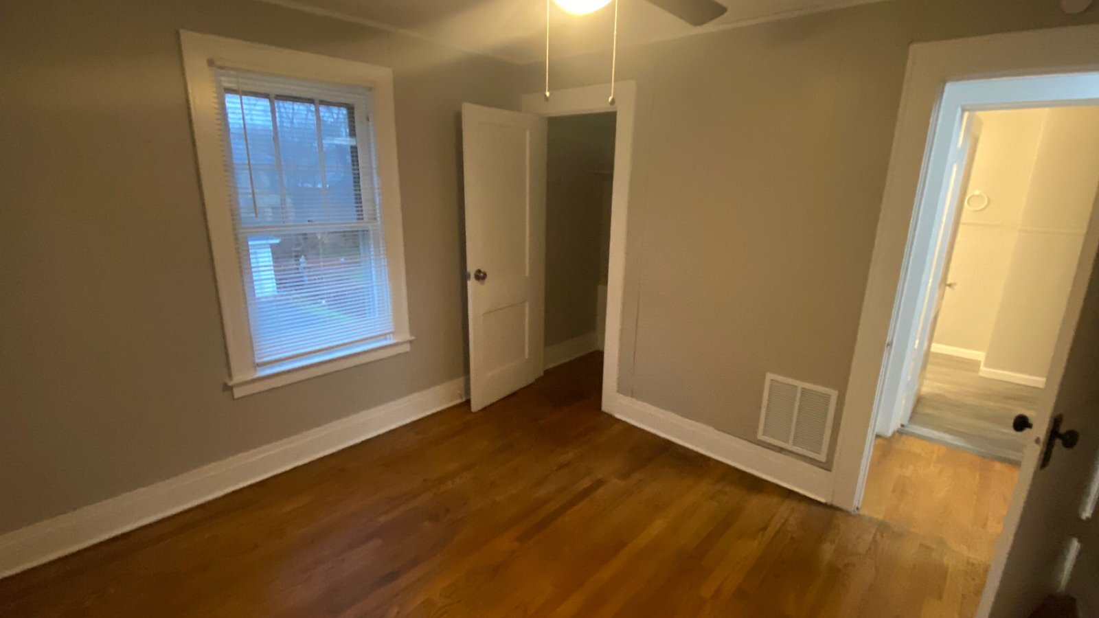 Building Photo - 129 Wiman Ave