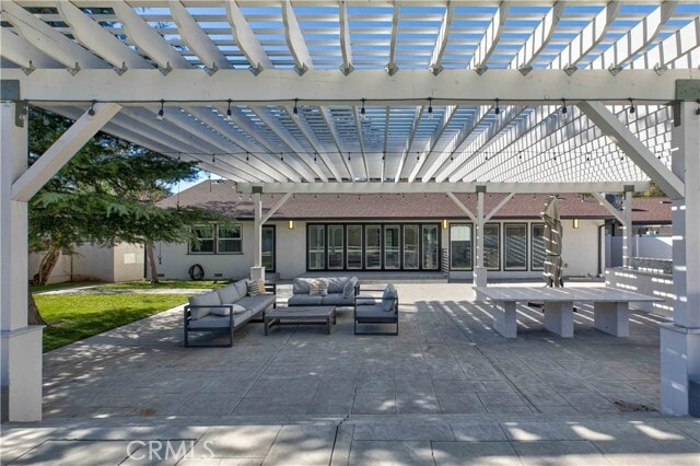 Building Photo - 11568 Newcastle Ave