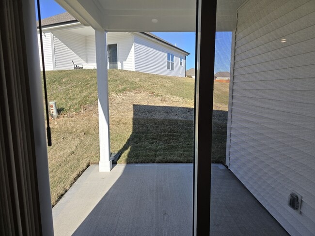 Building Photo - 12219 N Rhode Ct