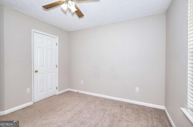 Building Photo - 4160 Janel Ln