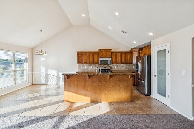 Building Photo - 4124 S 134th E Ave