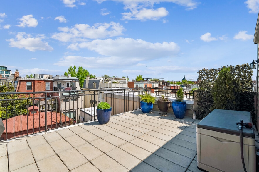 Roof Top Deck Views - 1343 Q St NW
