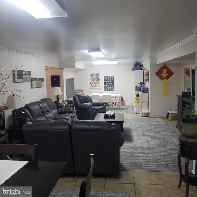 Building Photo - 1207 Stevenage Ct